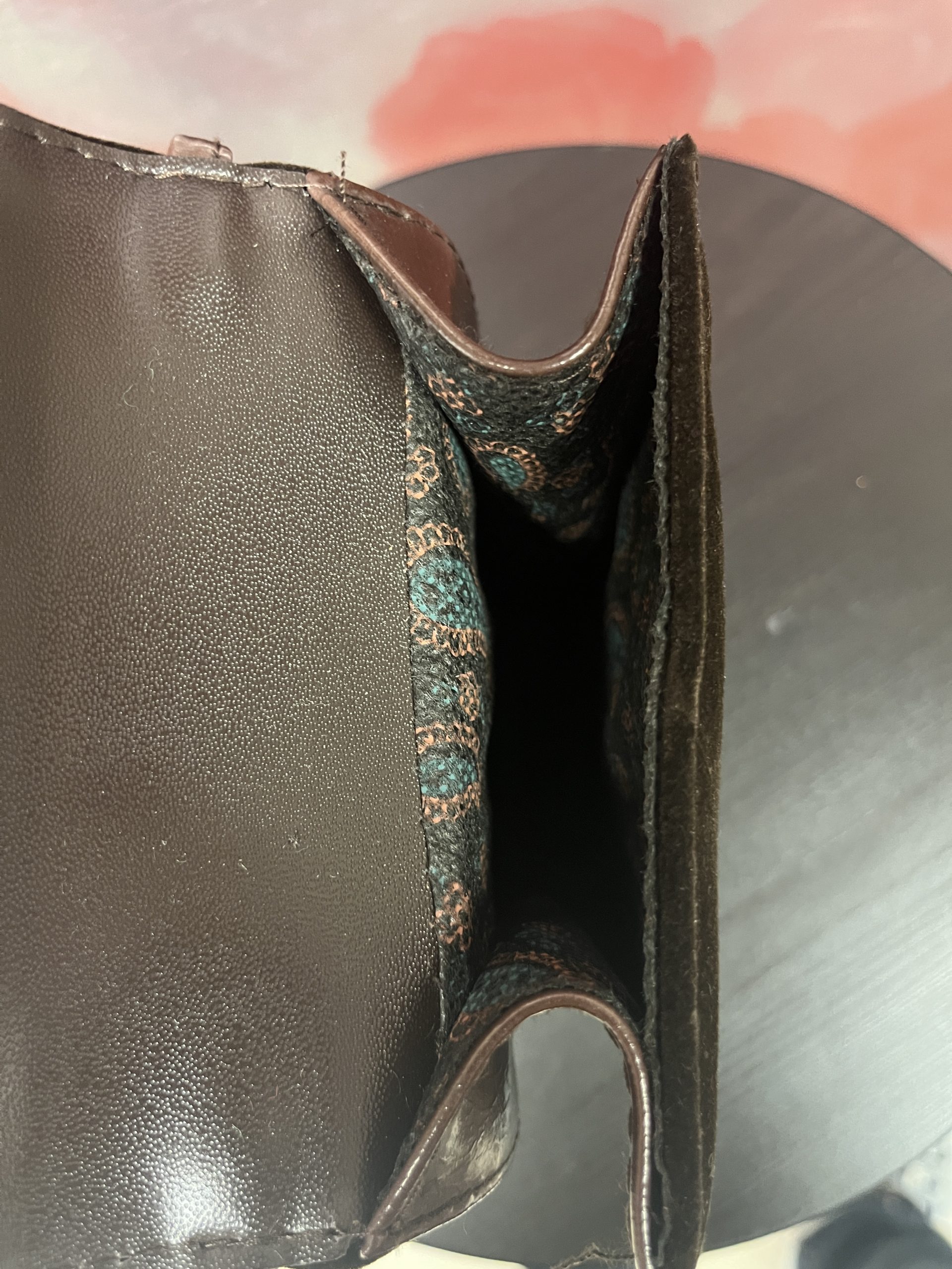 BORSETTA IN CAMOSCIO (VINTAGE RINNOVATA A MANO) - immagine 4